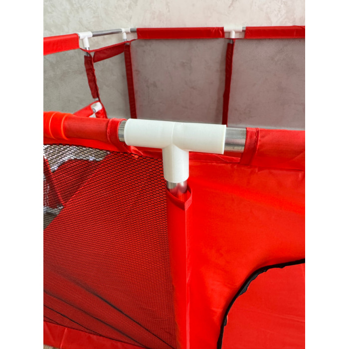 Детский игровой манеж 120×180 см Красный с баскетбольным кольцом, воротами, шариками и ручками — безопасное пространство для малыша