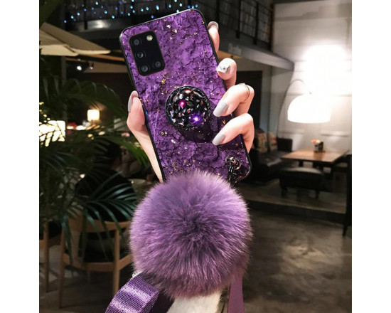 Силиконовый чехол с попсокетом и меховым помпоном для Samsung A31 Фиолетовый