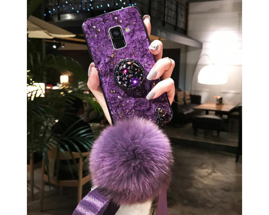 Силиконовый чехол с попсокетом и меховым помпоном для Samsung A8 Plus 2018 Фиолетовый