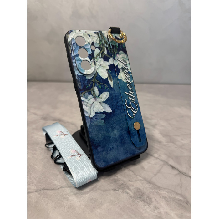 Силиконовый чехол для Samsung Galaxy S26+ с ремешком-подставкой и на шею Белая магнолия