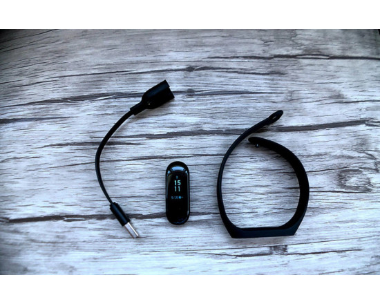 Фитнес-браслет Xiaomi Mi Band 3 (чёрный)