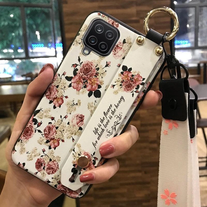 Силиконовый чехол для Samsung A12/M12 с ремешком-подставкой Розочки Силиконовый чехол для Samsung A12/M12 с ремешком-подставкой Розочки