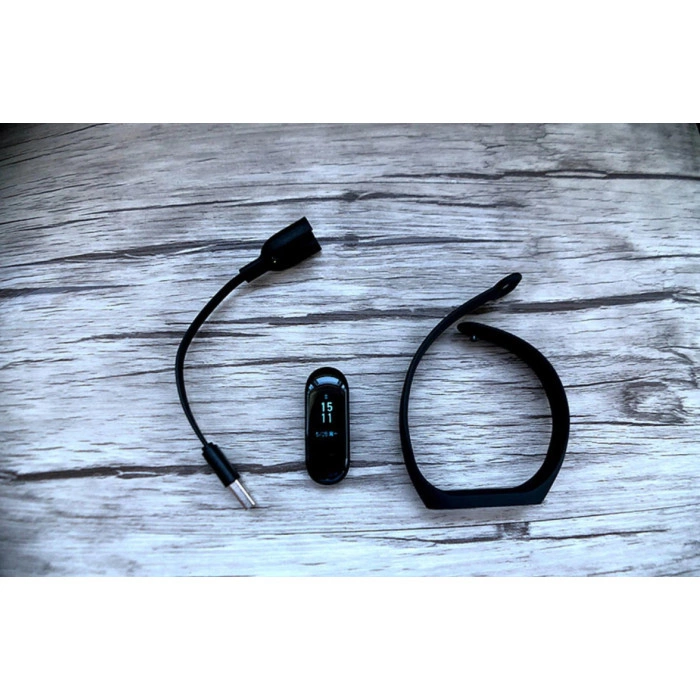 Фитнес-браслет Xiaomi Mi Band 3 (чёрный)